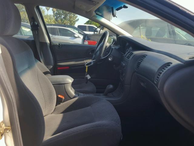 2B3HD46R72H108605 - 2002 DODGE INTREPID S თეთრი ფოტო 5