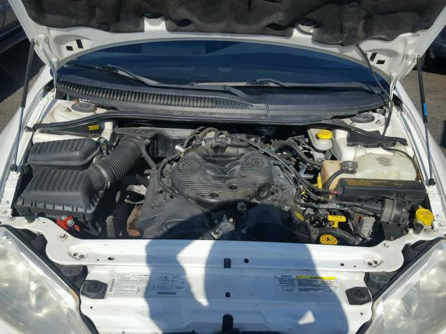 2B3HD46R72H108605 - 2002 DODGE INTREPID S თეთრი ფოტო 7