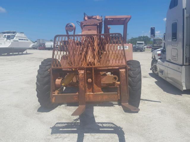 JD01660LN - 1996 CHALET FORKLIFT ORANGE photo 9