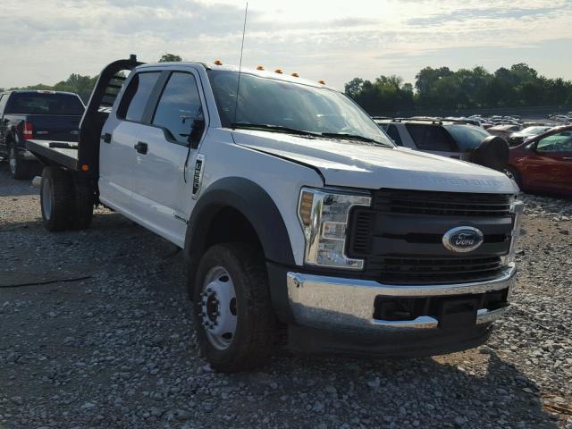 1FD0W5HTXJEB39868 - 2018 FORD F550 SUPER WHITE photo 1