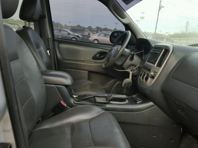 1FMCU59H07KB82123 - 2007 FORD ESCAPE SILVER photo 5