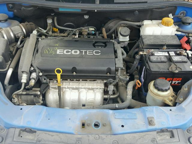 KL1TD66E69B628421 - 2009 CHEVROLET AVEO LS BLUE photo 7