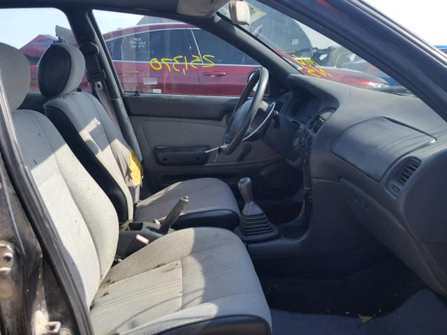 1Y1SK5364RZ066653 - 1994 GEO PRIZM BASE BLACK photo 5