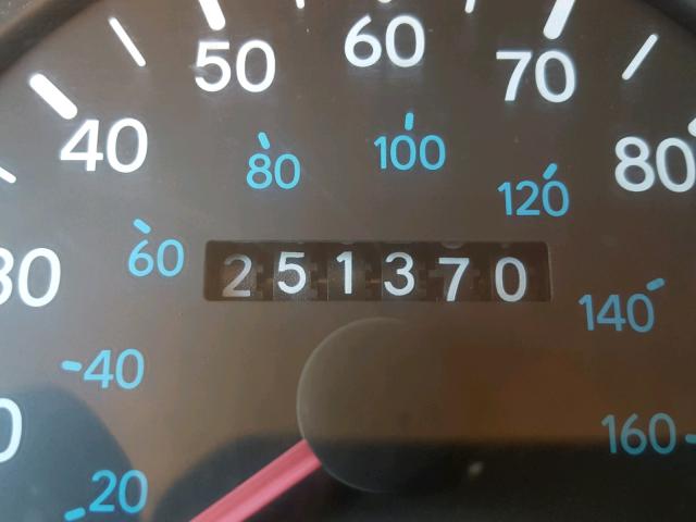 1Y1SK5364RZ066653 - 1994 GEO PRIZM BASE BLACK photo 8