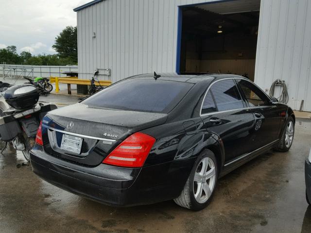 WDDNG86XX7A128969 - 2007 MERCEDES-BENZ S 550 4MAT BLACK photo 4