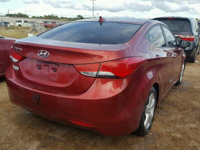 5NPDH4AE9DH396921 - 2013 HYUNDAI ELANTRA GL RED photo 4