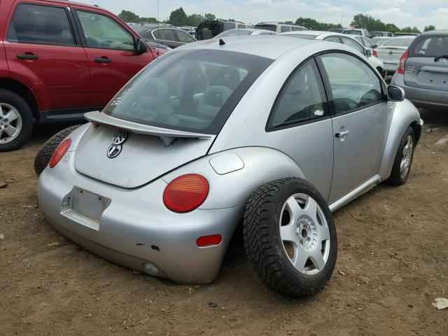 3VWCB21C11M450585 - 2001 VOLKSWAGEN NEW BEETLE 银色 照片 4