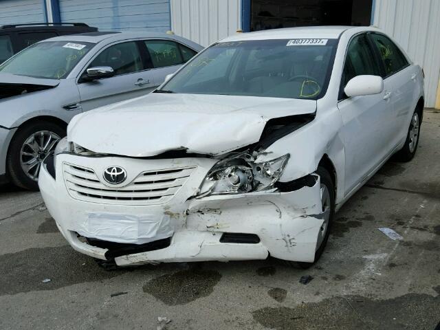 4T4BE46KX8R013161 - 2008 TOYOTA CAMRY CE WHITE photo 2