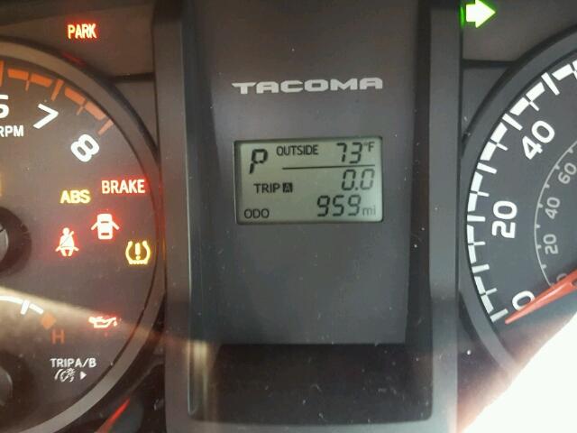 5TFRX5GN3HX093956 - 2017 TOYOTA TACOMA ACC WHITE photo 8