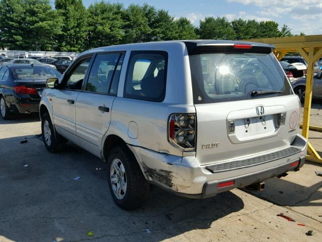 2HKYF18136H506874 - 2006 HONDA PILOT LX SILVER photo 3