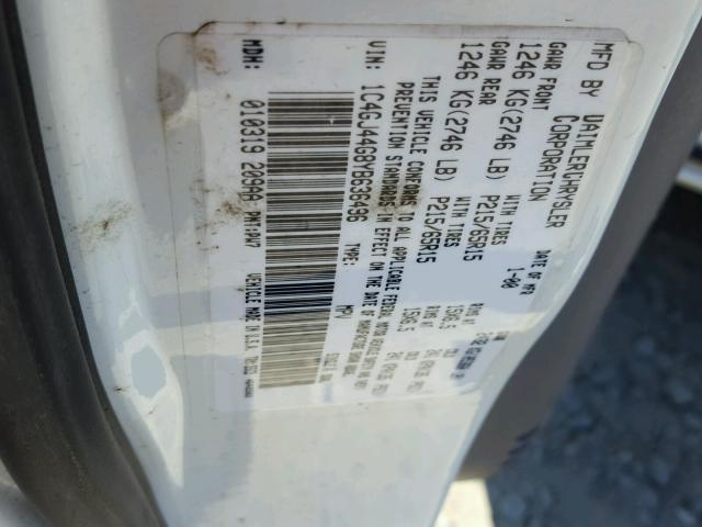 1C4GJ44G8YB636496 - 2000 CHRYSLER GRAND VOYA Սպիտակ լուսանկար 10