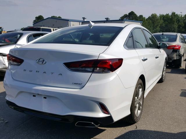 5NPE34AF9JH683621 - 2018 HYUNDAI SONATA SPO WHITE photo 4