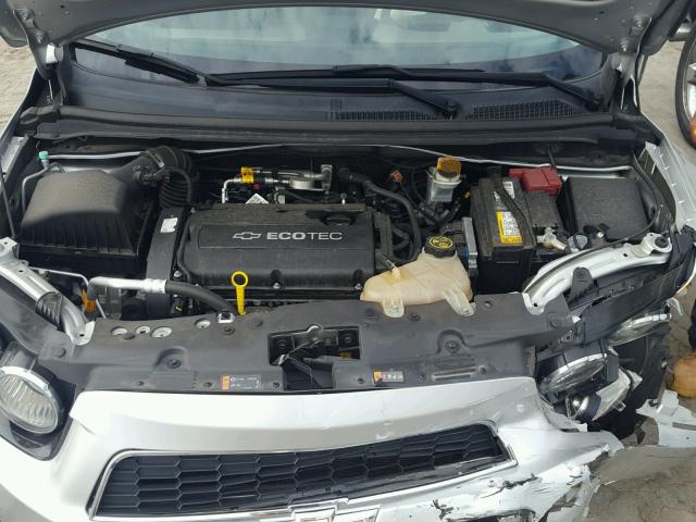 1G1JA5SH1D4136047 - 2013 CHEVROLET SONIC LS 银色 照片 7