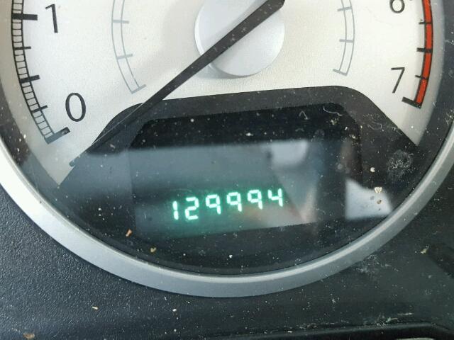 2A8HR64XX8R648846 - 2008 CHRYSLER TOWN & COU SILVER photo 8