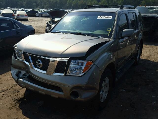 5N1AR18U95C783957 - 2005 NISSAN PATHFINDER TAN photo 2