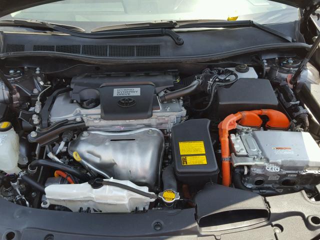 4T1BD1FK9EU110682 - 2014 TOYOTA CAMRY HYBR 灰色 照片 7