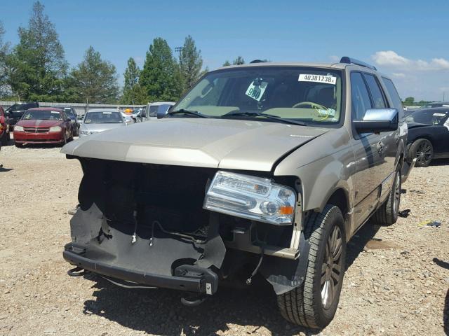 5LMFU27567LJ03999 - 2007 LINCOLN NAVIGATOR 金色 照片 2