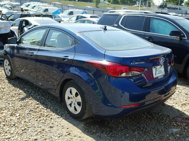 5NPDH4AE4GH797538 - 2016 HYUNDAI ELANTRA BLUE photo 3