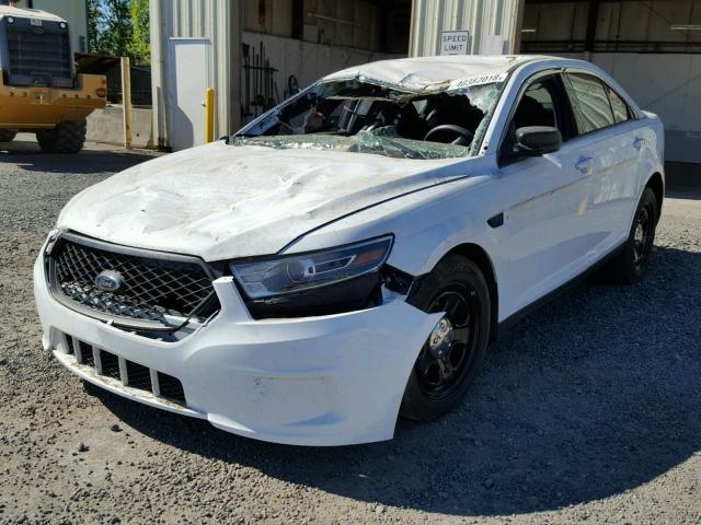 1FAHP2MK8GG145297 - 2016 FORD TAURUS POL WHITE photo 2