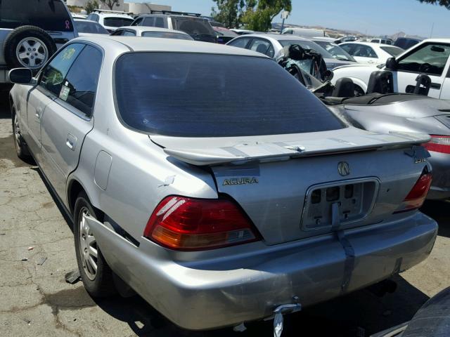 JH4UA2655WC004211 - 1998 ACURA 2.5TL SILVER photo 3