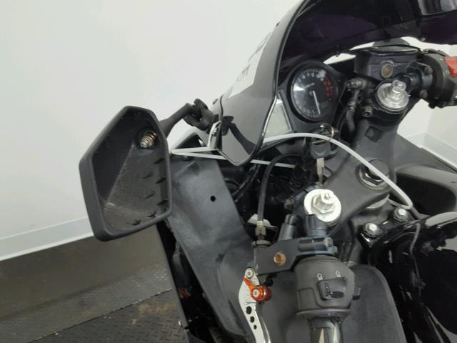 JH2PC35021M206812 - 2001 HONDA CBR600 F4 BLACK photo 12