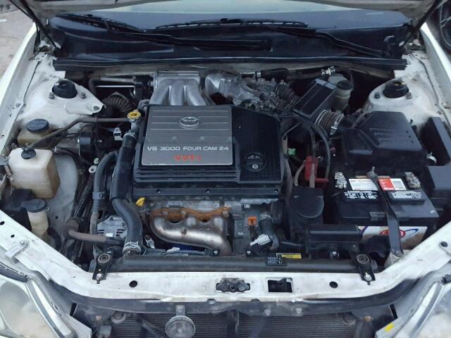 4T1BF28B51U177917 - 2001 TOYOTA AVALON WHITE photo 7