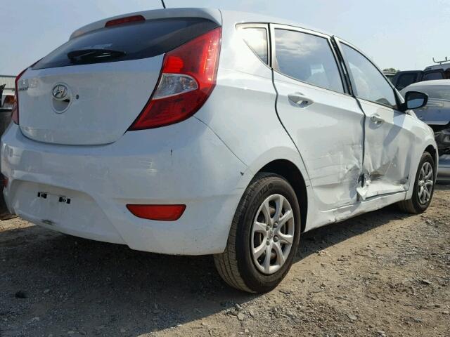 KMHCT5AE1CU056940 - 2012 HYUNDAI ACCENT GLS WHITE photo 4