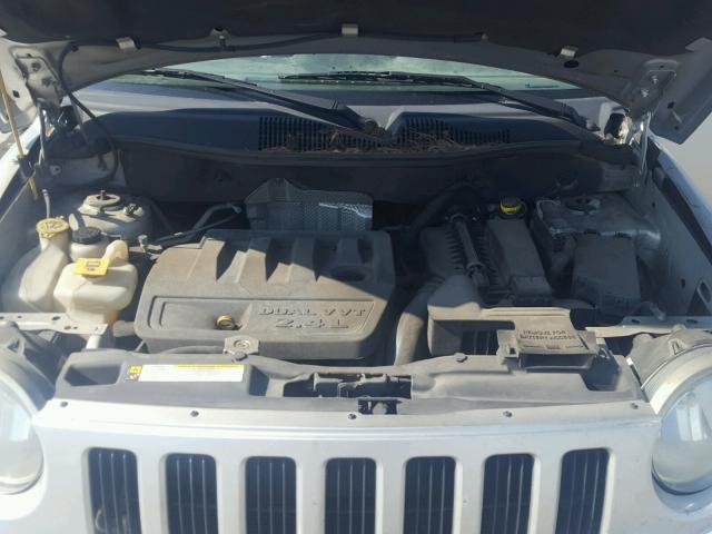 1J4NT4FB9AD578339 - 2010 JEEP COMPASS SP SILVER photo 7