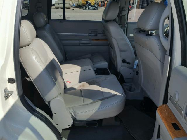 1A8HW58298F158486 - 2008 CHRYSLER ASPEN LIMI 白色 照片 6