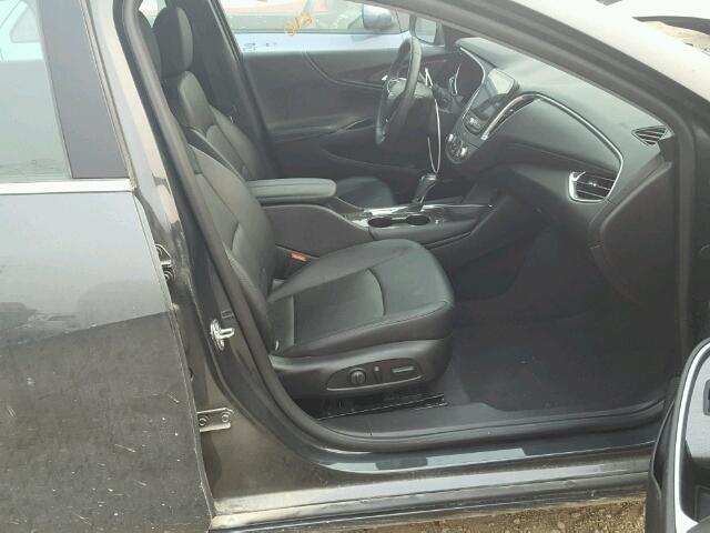 1G1ZE5ST4HF179660 - 2017 CHEVROLET MALIBU GRAY photo 5