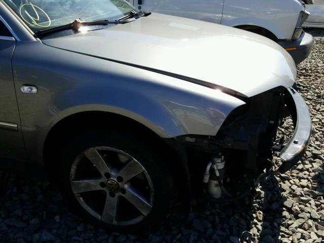 WVWTH63B04P101199 - 2004 VOLKSWAGEN PASSAT GLX 灰色 照片 9