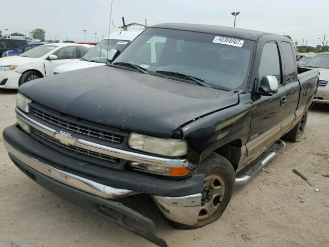 2GCEK19V921359052 - 2002 CHEVROLET SILVERADO BLACK photo 2