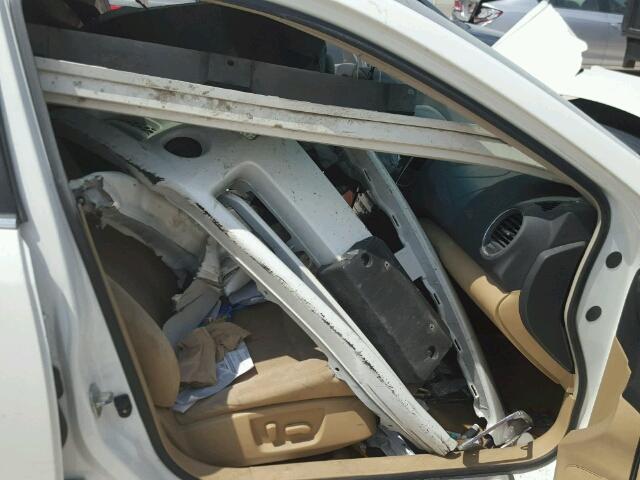 1N4AA5AP0BC864810 - 2011 NISSAN MAXIMA S Biały zdjęcie 5