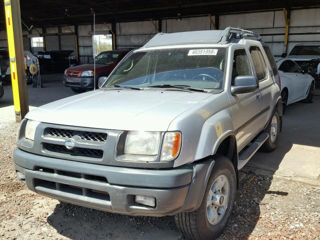 5N1ED28Y3YC595867 - 2000 NISSAN XTERRA SILVER photo 2