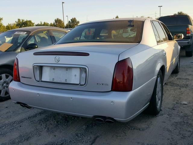 1G6KF57903U106263 - 2003 CADILLAC DEVILLE DT SILVER photo 4