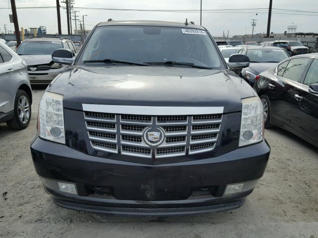 1GYUKHEF4AR103310 - 2010 CADILLAC ESCALADE E BLACK photo 9