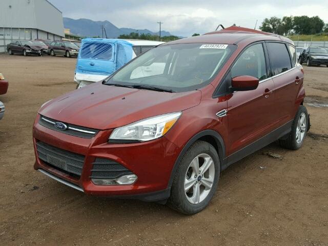 1FMCU9G99FUA10002 - 2015 FORD ESCAPE SE MAROON photo 2