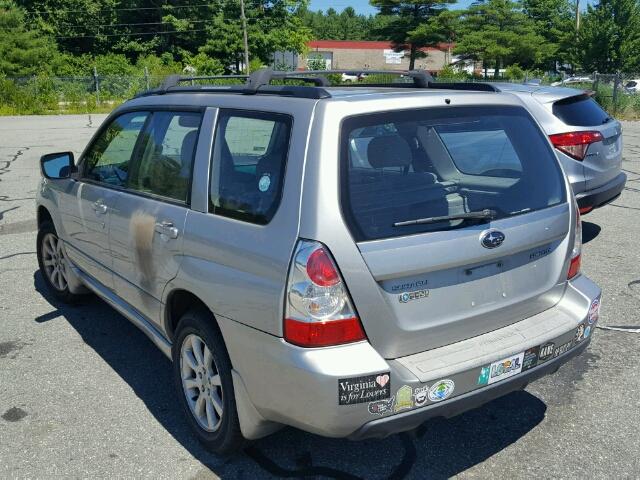 JF1SG65687H738134 - 2007 SUBARU FORESTER 2 SILVER photo 3