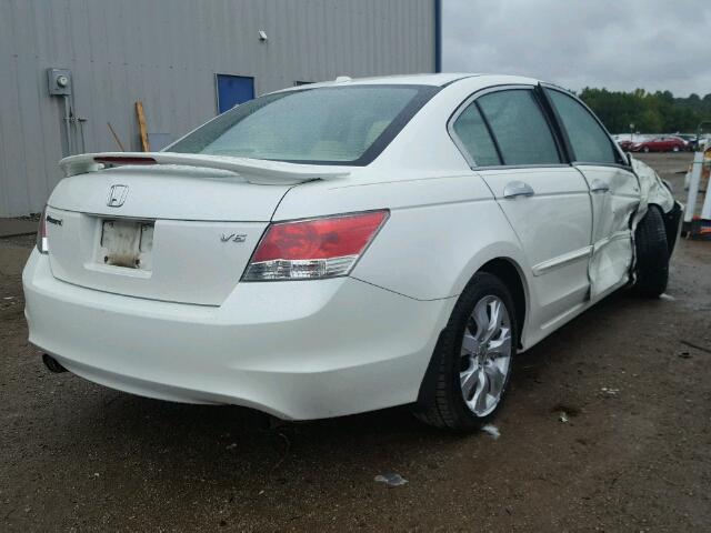 1HGCP36869A040440 - 2009 HONDA ACCORD WHITE photo 4