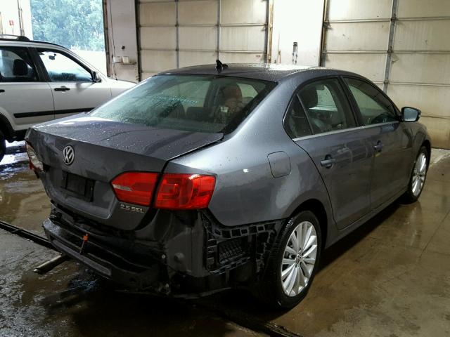 3VWLP7AJ7CM397441 - 2012 VOLKSWAGEN JETTA SEL GRAY photo 4