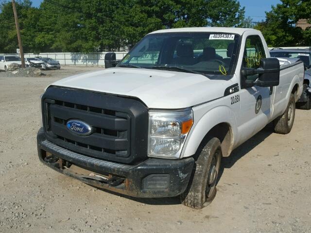 1FTBF2A64CEA40644 - 2012 FORD F250 SUPER WHITE photo 2