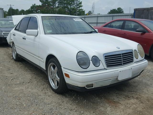 WDBJF25F3WA479494 - 1998 MERCEDES-BENZ E 300TD WHITE photo 1