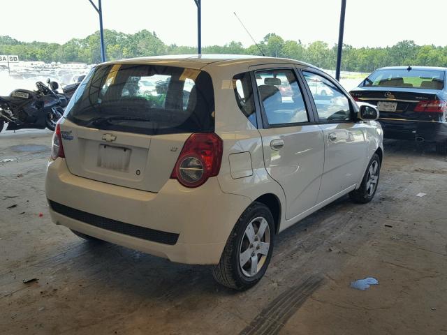 KL1TD6DE3BB132341 - 2011 CHEVROLET AVEO LS WHITE photo 4