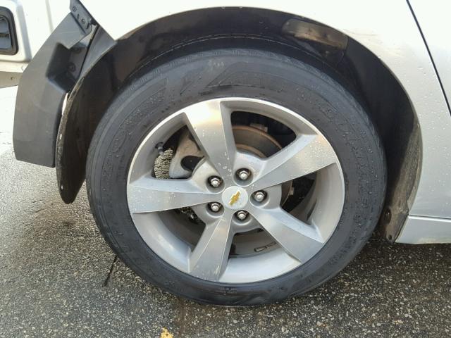 1G1ZC5E05CF123503 - 2012 CHEVROLET MALIBU 1LT SILVER photo 9