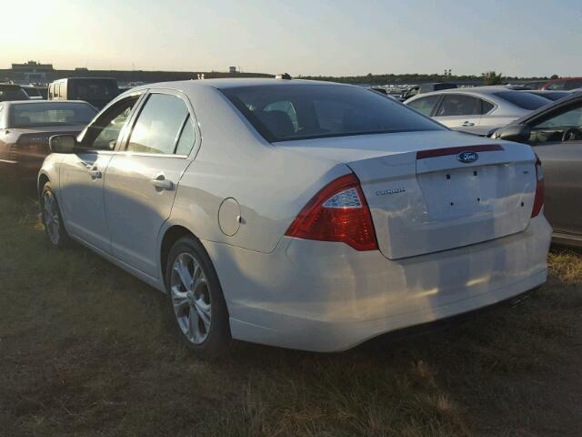 3FAHP0HA6CR150538 - 2012 FORD FUSION WHITE photo 3