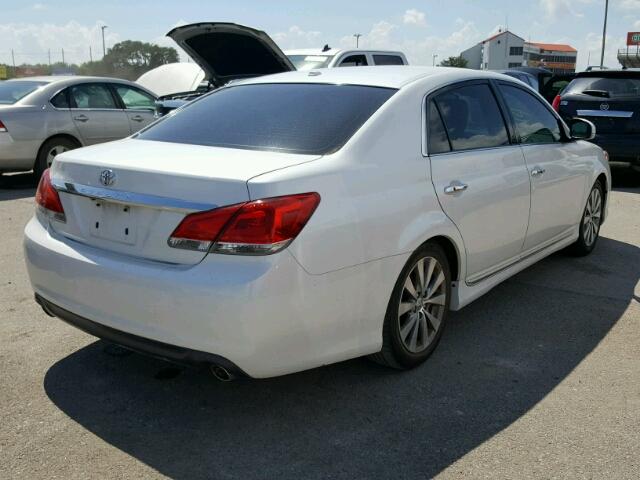 4T1BK3DB4BU387207 - 2011 TOYOTA AVALON BAS WHITE photo 4