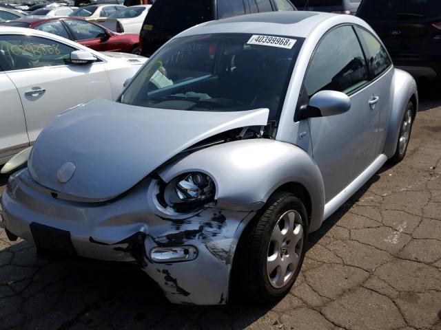 3VWCK21C83M428201 - 2003 VOLKSWAGEN NEW BEETLE 银色 照片 2