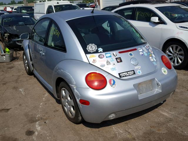 3VWCK21C83M428201 - 2003 VOLKSWAGEN NEW BEETLE 银色 照片 3