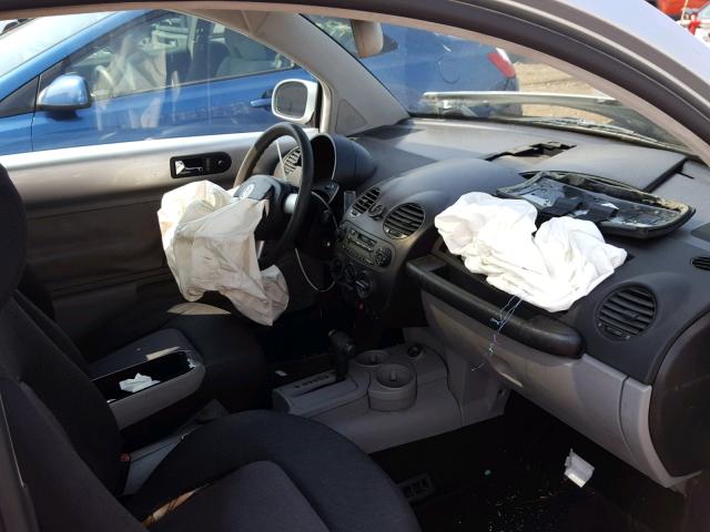 3VWCK21C83M428201 - 2003 VOLKSWAGEN NEW BEETLE 银色 照片 5