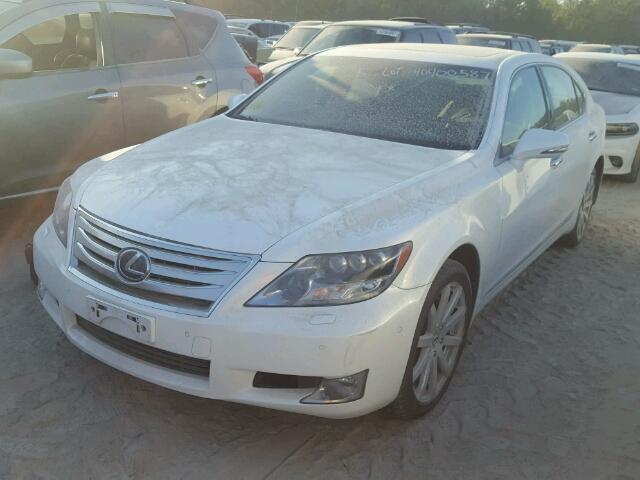 JTHDU1EF3A5011666 - 2010 LEXUS LS WHITE photo 2